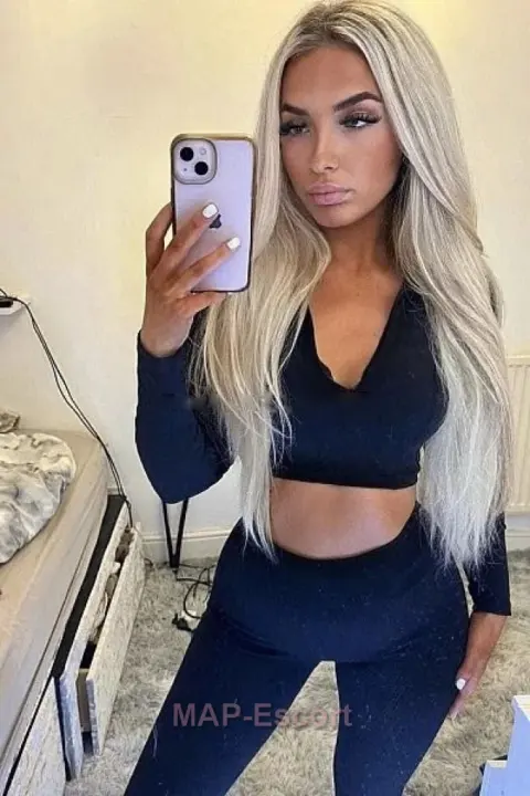 Marta, foto del profilo 2 di 2